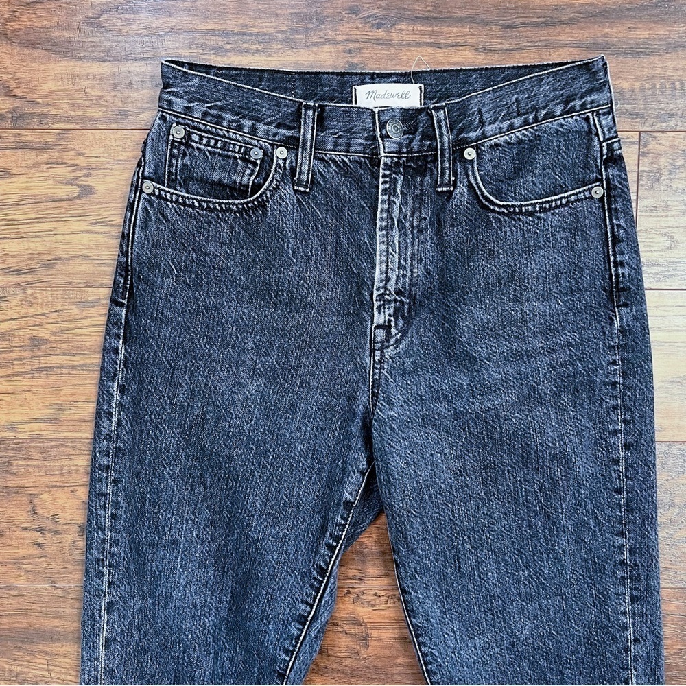 Madewell • The Perfect Vintage Jean in Roxstone Wash: Knee-Rip Edition black - Picture 3 of 12